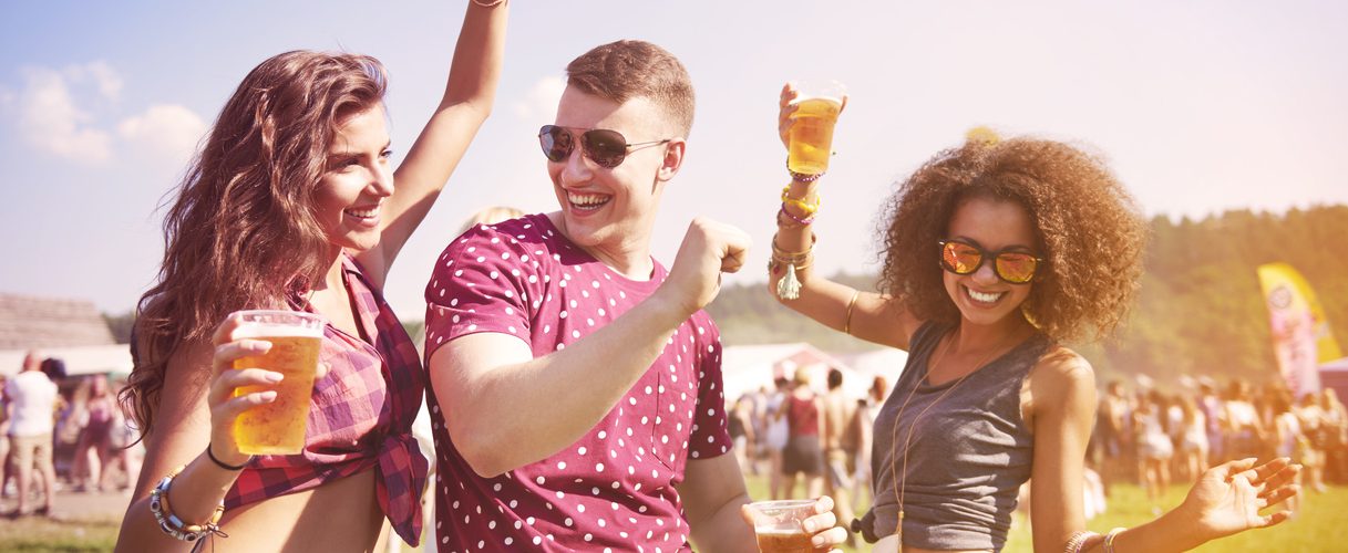 Tips om je te helpen dit festivalseizoen in balans te blijven Tips om je te helpen dit festivalseizoen in balans te blijven